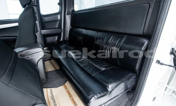 Buy Used Isuzu D-Max White Car in Bangkok in Bangkok Buy Used Isuzu D-Max White Car in Bangkok in Bangkok