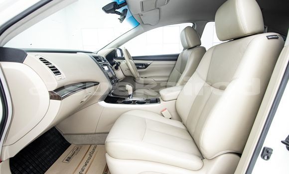 ซื้อ รถมือสอง Nissan Teana ขาว รถยนต์ ใน %{เมือง} ใน กรุงเทพมหานคร ซื้อ รถมือสอง Nissan Teana ขาว รถยนต์ ใน %{เมือง} ใน กรุงเทพมหานคร