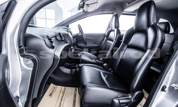 Buy Used Honda Mobilio Other Car in Bangkok in Bangkok Buy Used Honda Mobilio Other Car in Bangkok in Bangkok