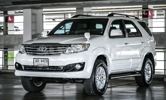 ซื้อ รถมือสอง Toyota Fortuner ขาว รถยนต์ ใน %{เมือง} ใน ชัยภูมิ ซื้อ รถมือสอง Toyota Fortuner ขาว รถยนต์ ใน %{เมือง} ใน ชัยภูมิ