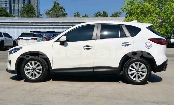 ซื้อ รถมือสอง Mazda CX-5 ขาว รถยนต์ ใน %{เมือง} ใน ชัยภูมิ