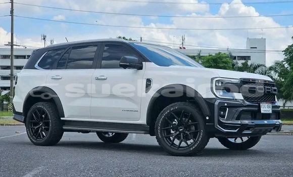ซื้อ รถมือสอง Ford Everest ขาว รถยนต์ ใน %{เมือง} ใน กาญจนบุรี ซื้อ รถมือสอง Ford Everest ขาว รถยนต์ ใน %{เมือง} ใน กาญจนบุรี