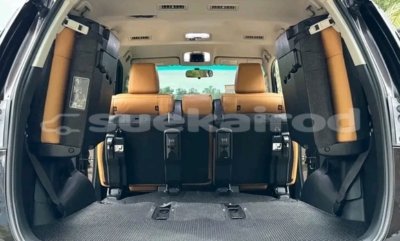 ซื้อ รถมือสอง Toyota Fortuner สีดำ รถยนต์ ใน %{เมือง} ใน กาญจนบุรี ซื้อ รถมือสอง Toyota Fortuner สีดำ รถยนต์ ใน %{เมือง} ใน กาญจนบุรี