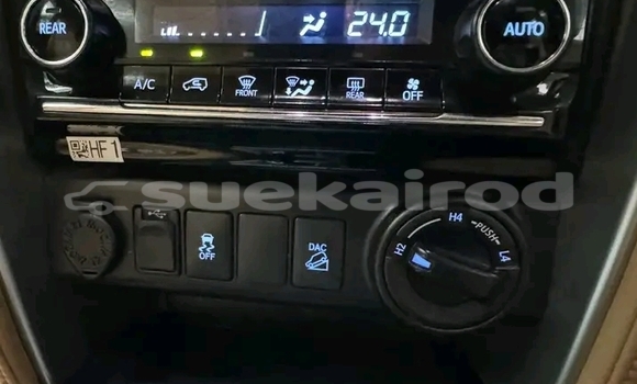 ซื้อ รถมือสอง Toyota Fortuner สีดำ รถยนต์ ใน %{เมือง} ใน กาญจนบุรี ซื้อ รถมือสอง Toyota Fortuner สีดำ รถยนต์ ใน %{เมือง} ใน กาญจนบุรี