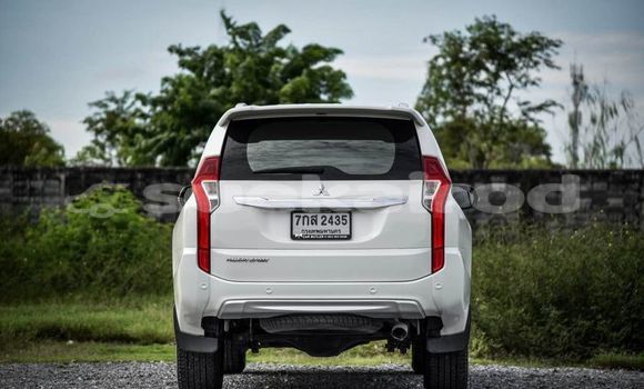 ซื้อ รถมือสอง Mitsubishi Pajero อื่น ๆ รถยนต์ ใน %{เมือง} ใน กรุงเทพมหานคร ซื้อ รถมือสอง Mitsubishi Pajero อื่น ๆ รถยนต์ ใน %{เมือง} ใน กรุงเทพมหานคร