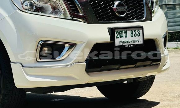 ซื้อ รถมือสอง Nissan Navara ขาว รถยนต์ ใน %{เมือง} ใน กรุงเทพมหานคร