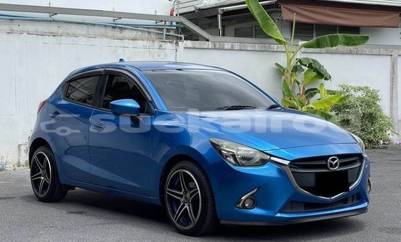 ซื้อ รถมือสอง Mazda 2 สีน้ำเงิน รถยนต์ ใน %{เมือง} ใน กรุงเทพมหานคร