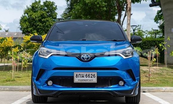 Buy Used Toyota C-HR Blue Car in Bangkok in Bangkok Buy Used Toyota C-HR Blue Car in Bangkok in Bangkok
