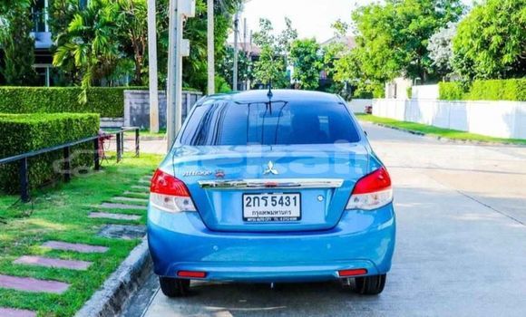 ซื้อ รถมือสอง Mitsubishi Attrage สีน้ำเงิน รถยนต์ ใน %{เมือง} ใน กรุงเทพมหานคร ซื้อ รถมือสอง Mitsubishi Attrage สีน้ำเงิน รถยนต์ ใน %{เมือง} ใน กรุงเทพมหานคร