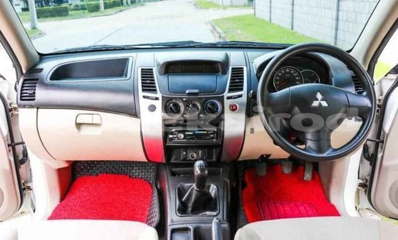 ซื้อ รถมือสอง Mitsubishi Triton ขาว รถยนต์ ใน %{เมือง} ใน กรุงเทพมหานคร ซื้อ รถมือสอง Mitsubishi Triton ขาว รถยนต์ ใน %{เมือง} ใน กรุงเทพมหานคร