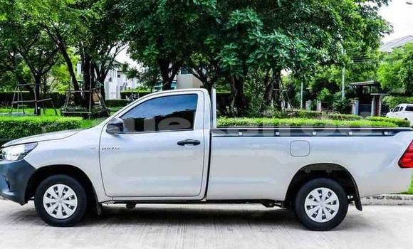 ซื้อ รถมือสอง Toyota Hilux ขาว รถยนต์ ใน %{เมือง} ใน กรุงเทพมหานคร ซื้อ รถมือสอง Toyota Hilux ขาว รถยนต์ ใน %{เมือง} ใน กรุงเทพมหานคร