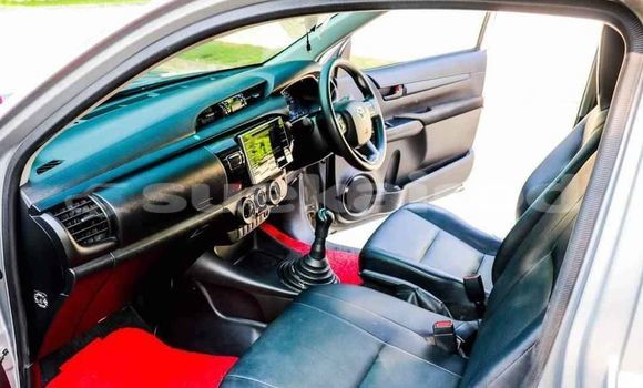 ซื้อ รถมือสอง Toyota Hilux ขาว รถยนต์ ใน %{เมือง} ใน กรุงเทพมหานคร ซื้อ รถมือสอง Toyota Hilux ขาว รถยนต์ ใน %{เมือง} ใน กรุงเทพมหานคร