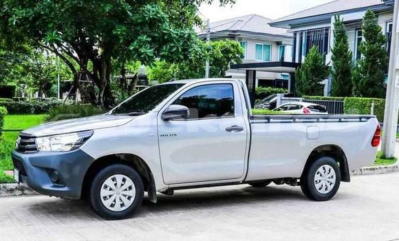 ซื้อ รถมือสอง Toyota Hilux ขาว รถยนต์ ใน %{เมือง} ใน กรุงเทพมหานคร ซื้อ รถมือสอง Toyota Hilux ขาว รถยนต์ ใน %{เมือง} ใน กรุงเทพมหานคร