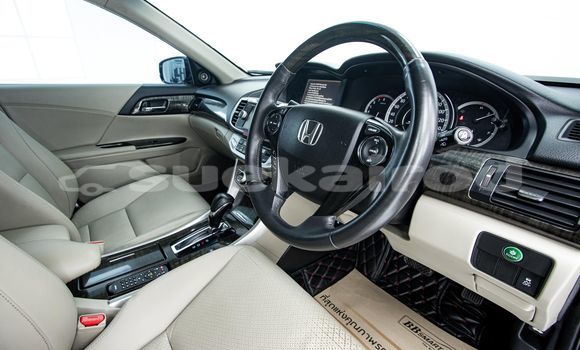 ซื้อ รถมือสอง Honda Accord สีดำ รถยนต์ ใน %{เมือง} ใน กรุงเทพมหานคร ซื้อ รถมือสอง Honda Accord สีดำ รถยนต์ ใน %{เมือง} ใน กรุงเทพมหานคร