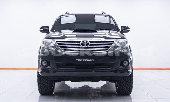ซื้อ รถมือสอง Toyota Fortuner สีดำ รถยนต์ ใน %{เมือง} ใน กรุงเทพมหานคร ซื้อ รถมือสอง Toyota Fortuner สีดำ รถยนต์ ใน %{เมือง} ใน กรุงเทพมหานคร