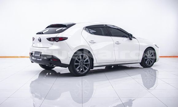 ซื้อ รถมือสอง Mazda 3 ขาว รถยนต์ ใน %{เมือง} ใน กรุงเทพมหานคร ซื้อ รถมือสอง Mazda 3 ขาว รถยนต์ ใน %{เมือง} ใน กรุงเทพมหานคร