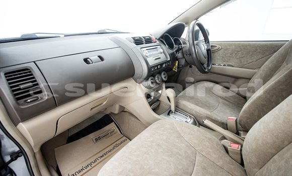 ซื้อ รถมือสอง Honda City อื่น ๆ รถยนต์ ใน %{เมือง} ใน กรุงเทพมหานคร ซื้อ รถมือสอง Honda City อื่น ๆ รถยนต์ ใน %{เมือง} ใน กรุงเทพมหานคร