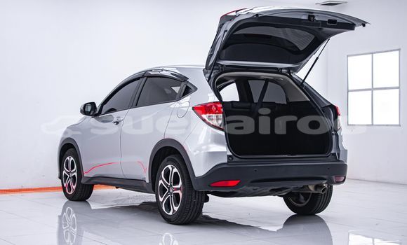 ซื้อ รถมือสอง Honda HR-V อื่น ๆ รถยนต์ ใน %{เมือง} ใน กรุงเทพมหานคร ซื้อ รถมือสอง Honda HR-V อื่น ๆ รถยนต์ ใน %{เมือง} ใน กรุงเทพมหานคร