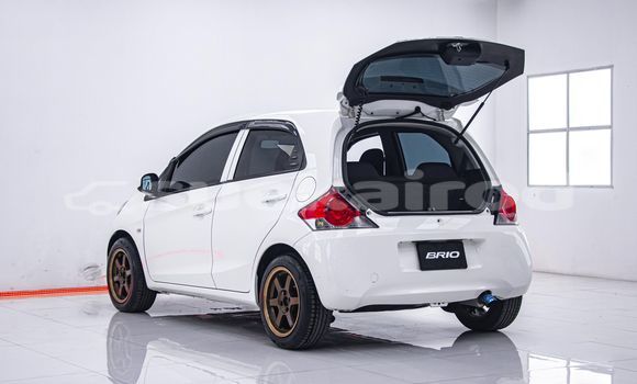 ซื้อ รถมือสอง Honda Brio ขาว รถยนต์ ใน %{เมือง} ใน กรุงเทพมหานคร ซื้อ รถมือสอง Honda Brio ขาว รถยนต์ ใน %{เมือง} ใน กรุงเทพมหานคร