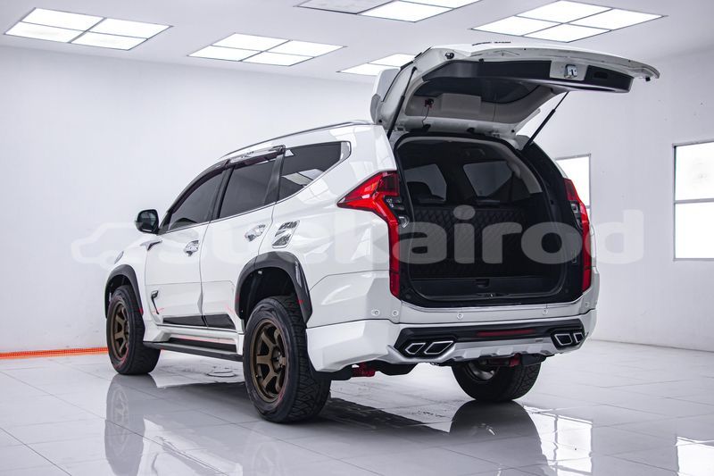 Big with watermark mitsubishi pajero bangkok bangkok 72575