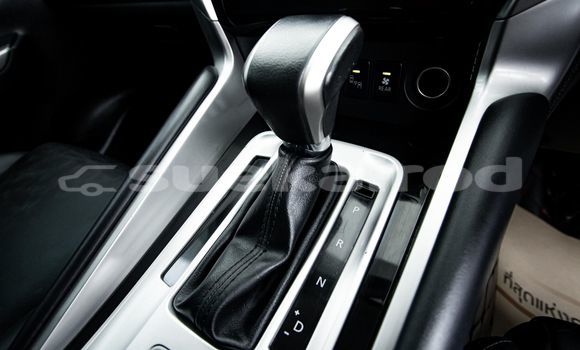 ซื้อ รถมือสอง Mitsubishi Pajero ขาว รถยนต์ ใน %{เมือง} ใน กรุงเทพมหานคร ซื้อ รถมือสอง Mitsubishi Pajero ขาว รถยนต์ ใน %{เมือง} ใน กรุงเทพมหานคร