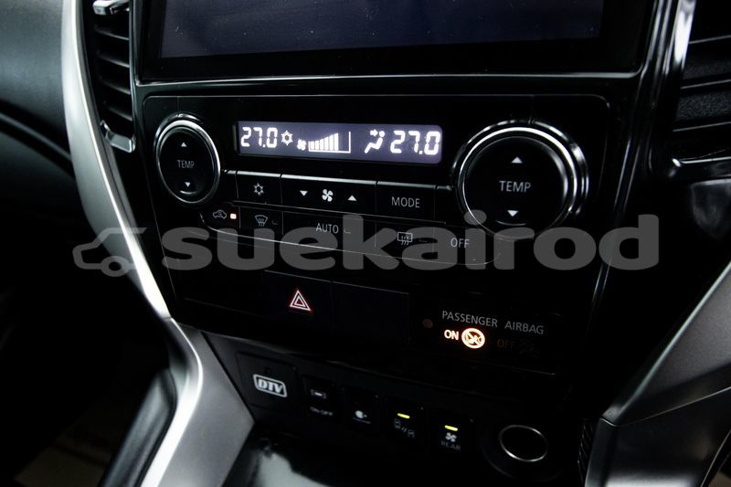Big with watermark mitsubishi pajero bangkok bangkok 72575