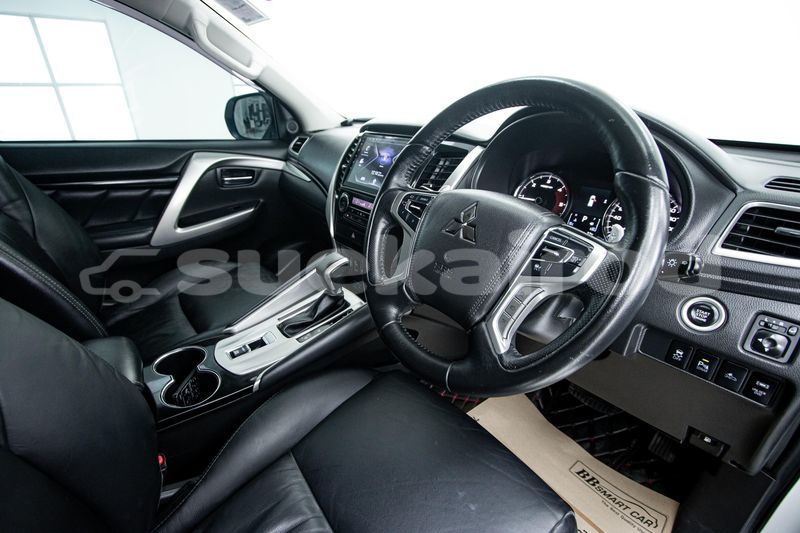 Big with watermark mitsubishi pajero bangkok bangkok 72575