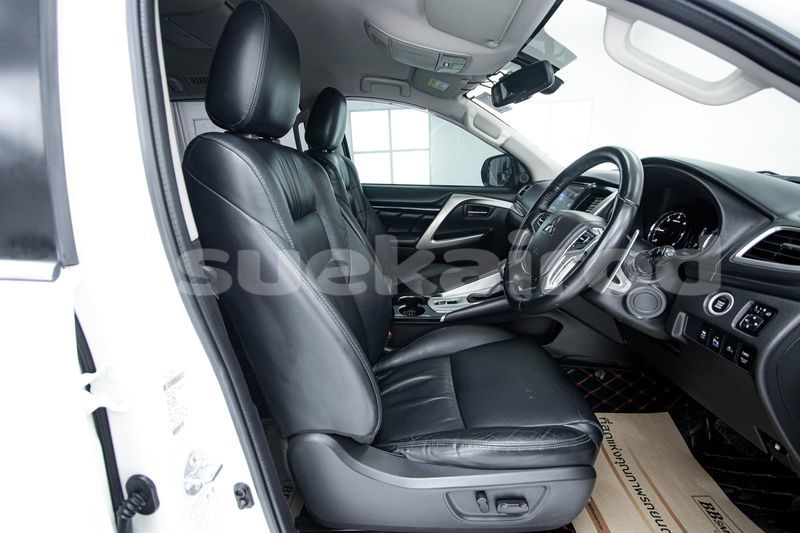 Big with watermark mitsubishi pajero bangkok bangkok 72575