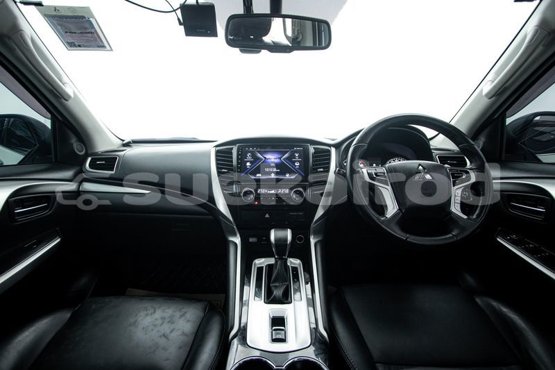 Big with watermark mitsubishi pajero bangkok bangkok 72575