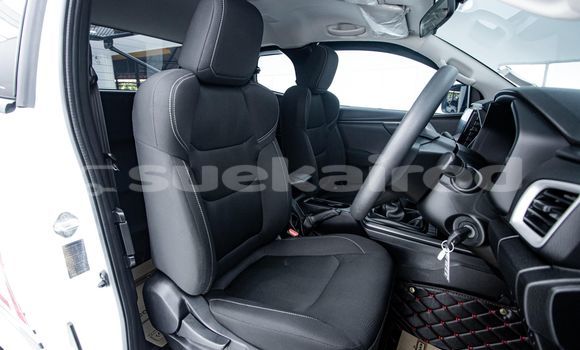 ซื้อ รถมือสอง Isuzu D-Max ขาว รถยนต์ ใน %{เมือง} ใน กรุงเทพมหานคร ซื้อ รถมือสอง Isuzu D-Max ขาว รถยนต์ ใน %{เมือง} ใน กรุงเทพมหานคร