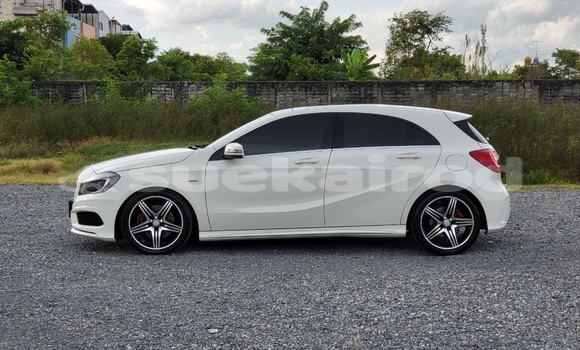 ซื้อ รถมือสอง Mercedes-Benz A-klasse AMG ขาว รถยนต์ ใน %{เมือง} ใน กรุงเทพมหานคร ซื้อ รถมือสอง Mercedes-Benz A-klasse AMG ขาว รถยนต์ ใน %{เมือง} ใน กรุงเทพมหานคร