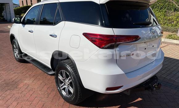 Buy Used Toyota Fortuner White Car in Bangkok in Bangkok Buy Used Toyota Fortuner White Car in Bangkok in Bangkok
