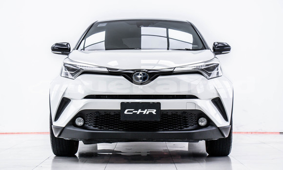 Buy Used Toyota C-HR White Car in Bangkok in Bangkok Buy Used Toyota C-HR White Car in Bangkok in Bangkok