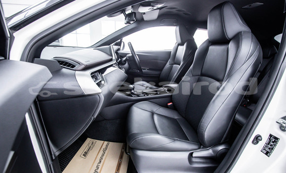 Buy Used Toyota C-HR White Car in Bangkok in Bangkok Buy Used Toyota C-HR White Car in Bangkok in Bangkok
