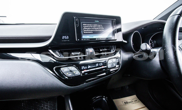 Buy Used Toyota C-HR White Car in Bangkok in Bangkok Buy Used Toyota C-HR White Car in Bangkok in Bangkok