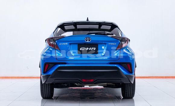 Buy Used Toyota C-HR Blue Car in Bangkok in Bangkok Buy Used Toyota C-HR Blue Car in Bangkok in Bangkok