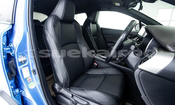 Buy Used Toyota C-HR Blue Car in Bangkok in Bangkok Buy Used Toyota C-HR Blue Car in Bangkok in Bangkok