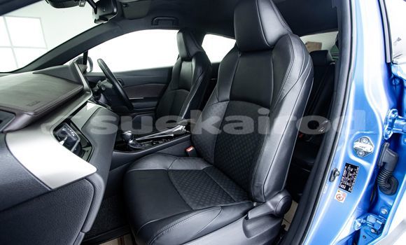 Buy Used Toyota C-HR Blue Car in Bangkok in Bangkok Buy Used Toyota C-HR Blue Car in Bangkok in Bangkok