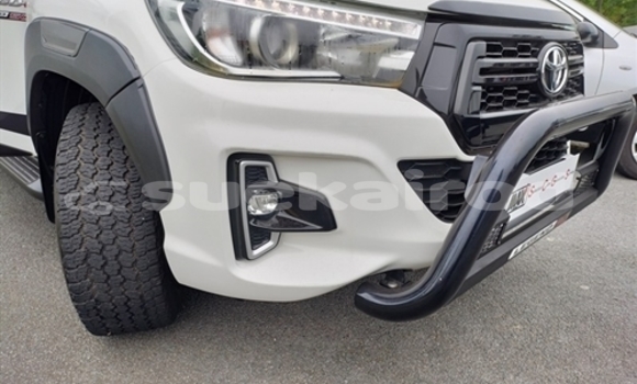 Buy Used Toyota Hilux White Car in Bangkok in Bangkok Buy Used Toyota Hilux White Car in Bangkok in Bangkok