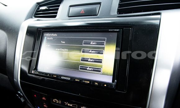 Buy Used Nissan X-Terra Brown Car in Bangkok in Bangkok Buy Used Nissan X-Terra Brown Car in Bangkok in Bangkok