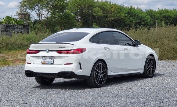 Buy Used BMW 2-Series White Car in Bangkok in Bangkok Buy Used BMW 2-Series White Car in Bangkok in Bangkok