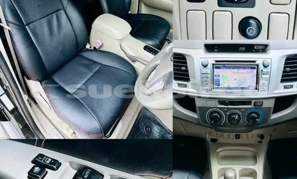 ซื้อ รถมือสอง Toyota Vigo สีดำ รถยนต์ ใน %{เมือง} ใน ลำพูน ซื้อ รถมือสอง Toyota Vigo สีดำ รถยนต์ ใน %{เมือง} ใน ลำพูน