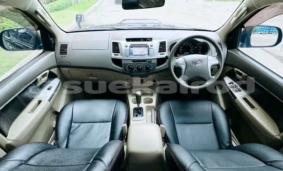 ซื้อ รถมือสอง Toyota Vigo สีดำ รถยนต์ ใน %{เมือง} ใน ลำพูน ซื้อ รถมือสอง Toyota Vigo สีดำ รถยนต์ ใน %{เมือง} ใน ลำพูน