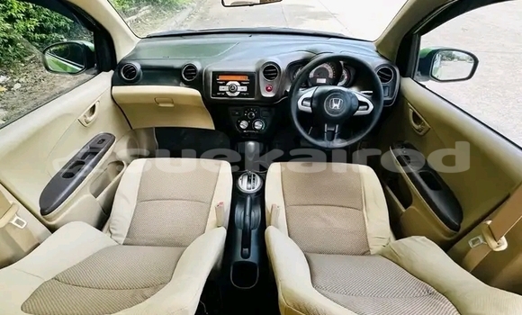 ซื้อ รถมือสอง Honda Brio เงิน รถยนต์ ใน %{เมือง} ใน กาฬสินธุ์ ซื้อ รถมือสอง Honda Brio เงิน รถยนต์ ใน %{เมือง} ใน กาฬสินธุ์