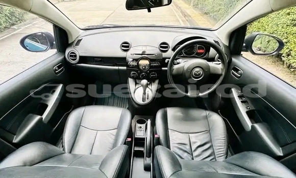 ซื้อ รถมือสอง Mazda 616 สีน้ำเงิน รถยนต์ ใน %{เมือง} ใน ลำพูน ซื้อ รถมือสอง Mazda 616 สีน้ำเงิน รถยนต์ ใน %{เมือง} ใน ลำพูน