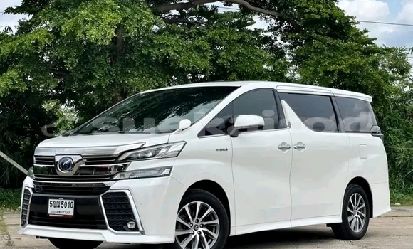 Buy Used Toyota Vellfire White Car in Chai Nat in Chai Nat Buy Used Toyota Vellfire White Car in Chai Nat in Chai Nat