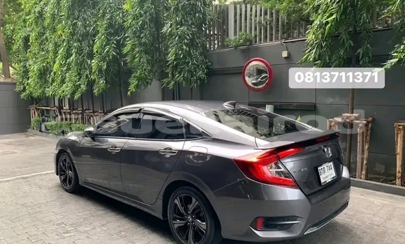 ซื้อ รถมือสอง Honda Civic สีดำ รถยนต์ ใน %{เมือง} ใน ลพบุรี ซื้อ รถมือสอง Honda Civic สีดำ รถยนต์ ใน %{เมือง} ใน ลพบุรี