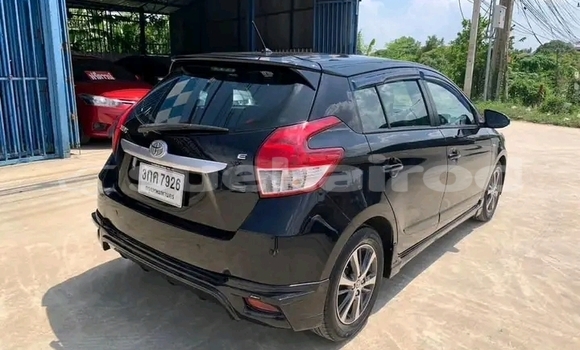Buy Used Toyota Yaris Black Car in Khlung in Chanthaburi Buy Used Toyota Yaris Black Car in Khlung in Chanthaburi