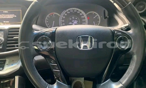 ซื้อ รถมือสอง Honda Accord อื่น ๆ รถยนต์ ใน %{เมือง} ใน ลำปาง