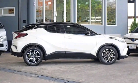 ซื้อ รถมือสอง Toyota C-HR ขาว รถยนต์ ใน %{เมือง} ใน กระบี่ ซื้อ รถมือสอง Toyota C-HR ขาว รถยนต์ ใน %{เมือง} ใน กระบี่